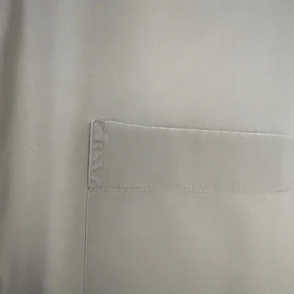 Giorgio Armani Men's Light Tan Button Down Shirt - Picture 4 of 9